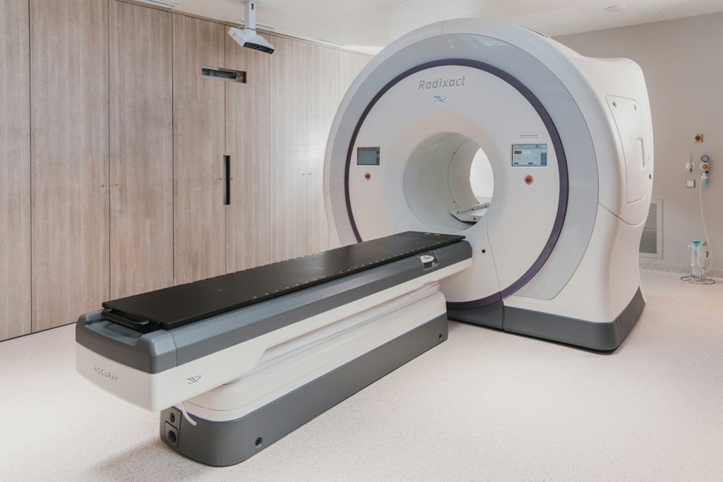 Midjourney Scanner: AI Image Pioneer Unveils a 60-Second Full-Body Scan and a Spa