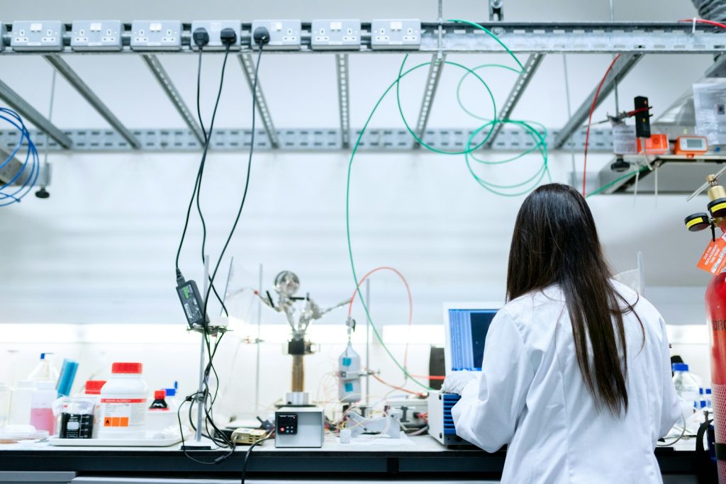 Quantinuum IPO: Honeywell’s Quantum Unit Raises $1.68 Billion in Nasdaq Debut