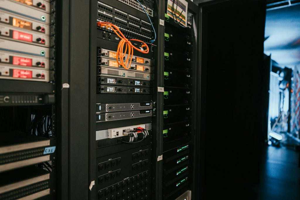 New York Data Center Ban: Hochul Freezes Hyperscale AI Projects for a Year